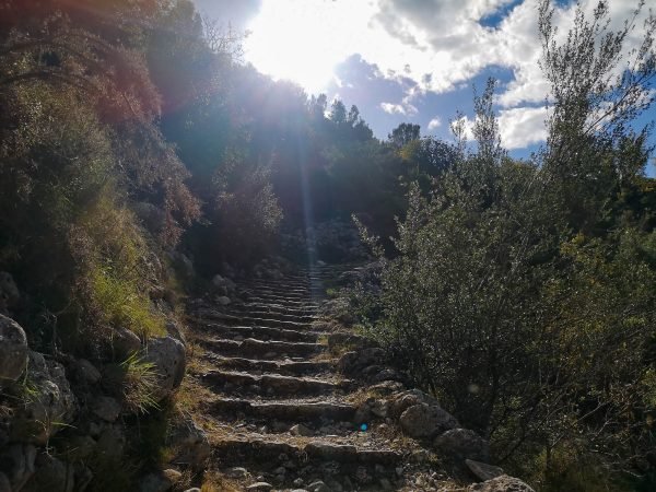 6000 steps hike into The Barranco del Infierno, La Vall de Laguar, Spain 