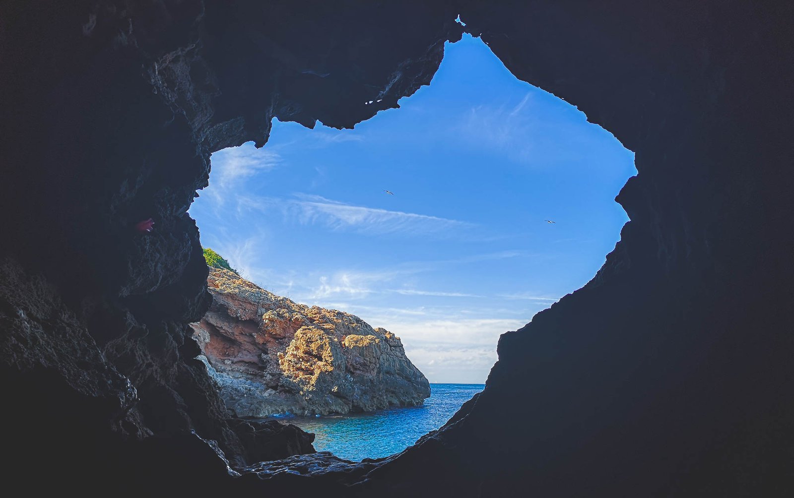 Cova Tallada in Cap Sant Antoni, Denia Spain